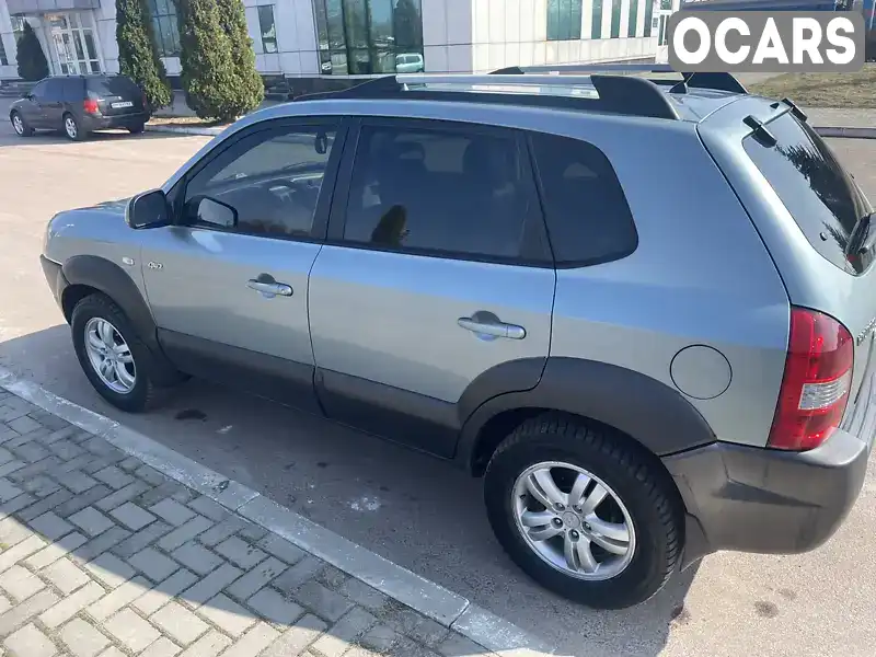 Внедорожник / Кроссовер Hyundai Tucson 2006 2.66 л. Автомат обл. Черниговская, Нежин - Фото 1/12