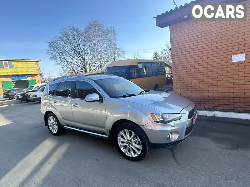 Внедорожник / Кроссовер Mitsubishi Outlander XL 2010 2.2 л. Автомат обл. Черниговская, Нежин - Фото 1/21