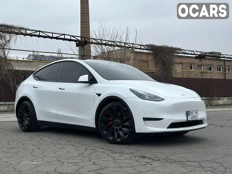 Позашляховик / Кросовер Tesla Model Y 2022 null_content л. Автомат обл. Одеська, Одеса - Фото 1/12