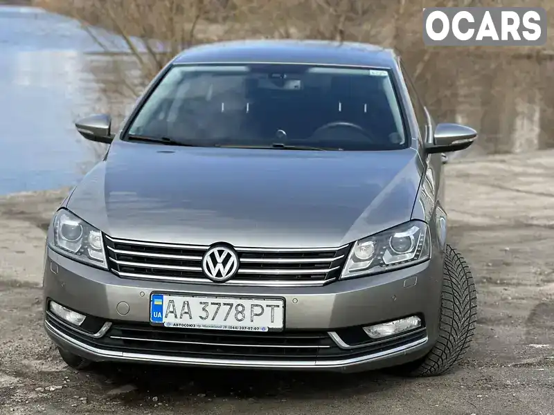 Седан Volkswagen Passat 2014 1.8 л. Робот обл. Киевская, Киев - Фото 1/18