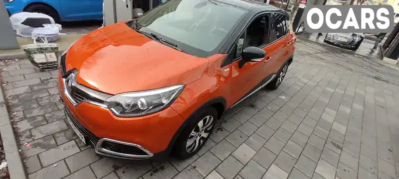 Позашляховик / Кросовер Renault Captur 2015 1.2 л. Автомат обл. Закарпатська, Мукачево - Фото 1/7