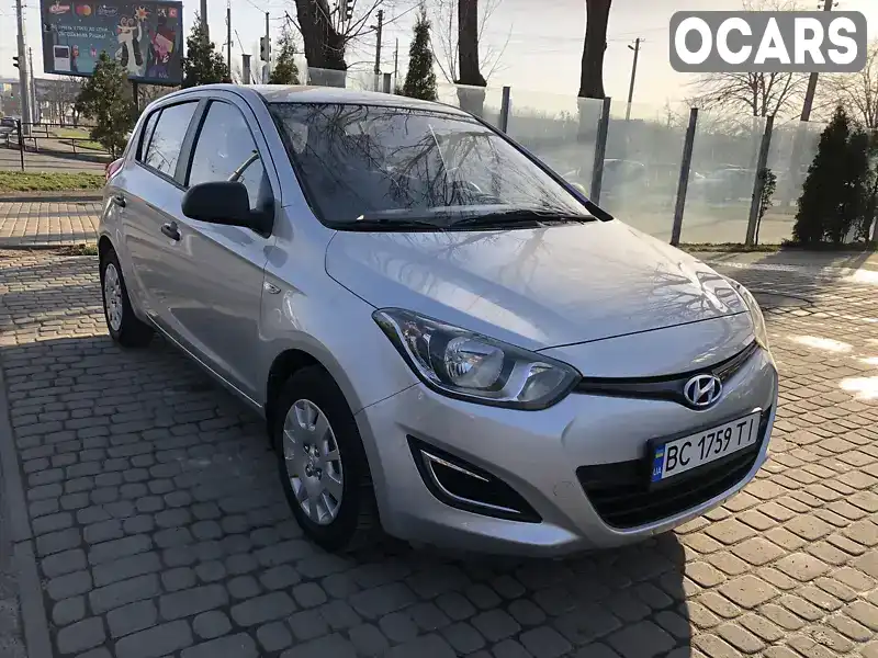 Хетчбек Hyundai i20 2012 1.12 л. Ручна / Механіка обл. Львівська, Львів - Фото 1/21