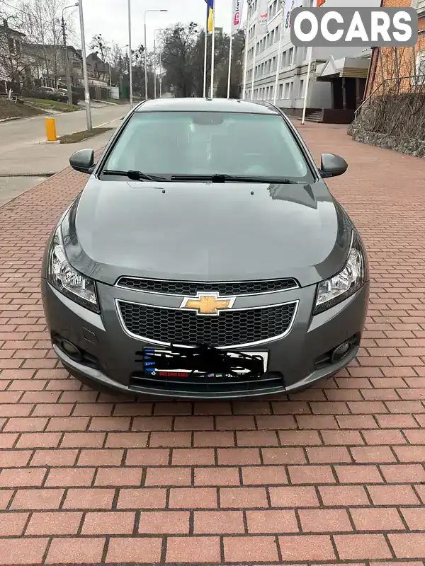 Седан Chevrolet Cruze 2011 1.8 л. Ручная / Механика обл. Киевская, Киев - Фото 1/16