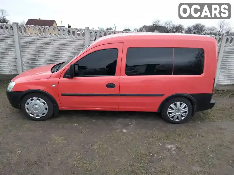 Минивэн Opel Combo 2007 1.25 л. Ручная / Механика обл. Ровенская, Ровно - Фото 1/15