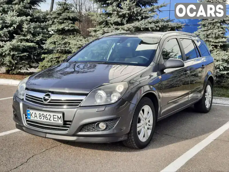 Универсал Opel Astra 2009 1.8 л. Ручная / Механика обл. Киевская, Бровары - Фото 1/21