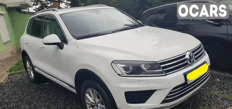 Внедорожник / Кроссовер Volkswagen Touareg 2016 2.97 л. обл. Херсонская, Херсон - Фото 1/12