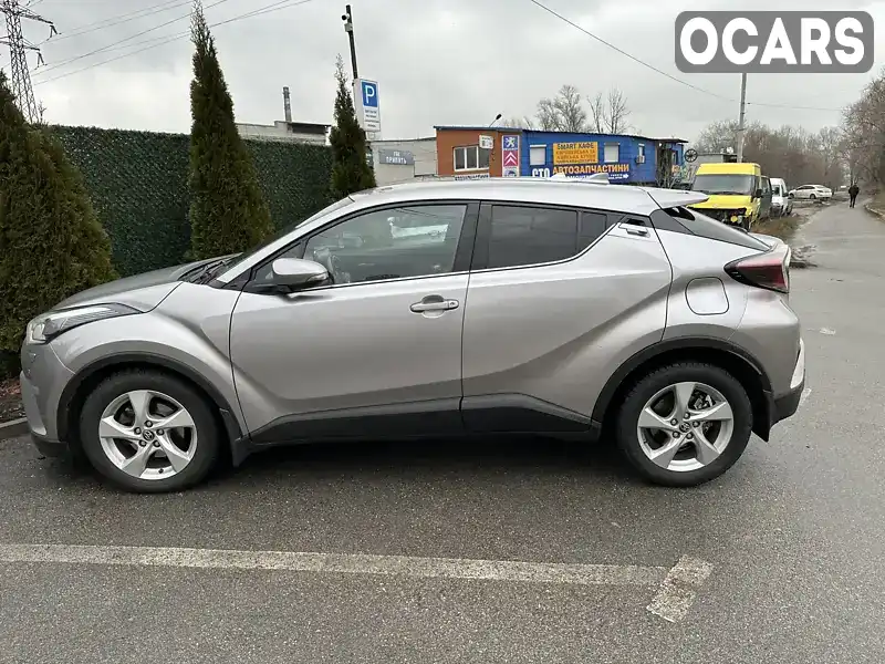 Позашляховик / Кросовер Toyota C-HR 2018 1.2 л. Автомат обл. Київська, Київ - Фото 1/9