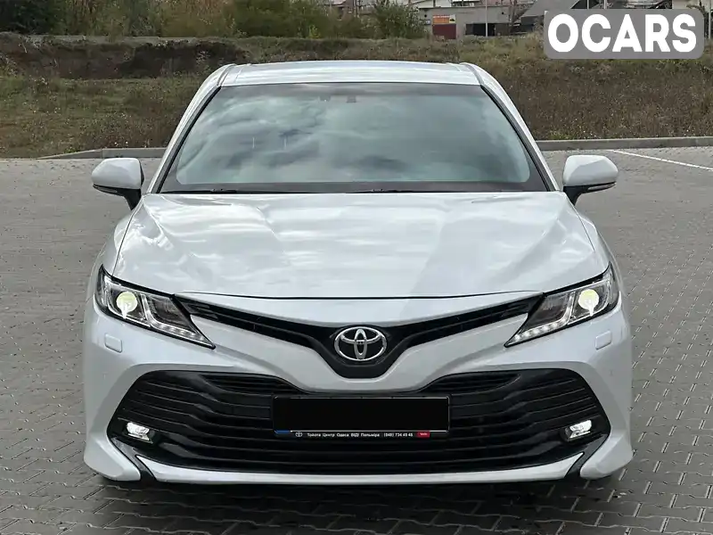 Седан Toyota Camry 2018 2.49 л. Автомат обл. Вінницька, Вінниця - Фото 1/16