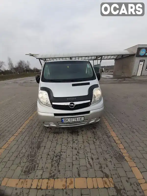 Минивэн Opel Vivaro 2007 2 л. Ручная / Механика обл. Ровенская, Костополь - Фото 1/21