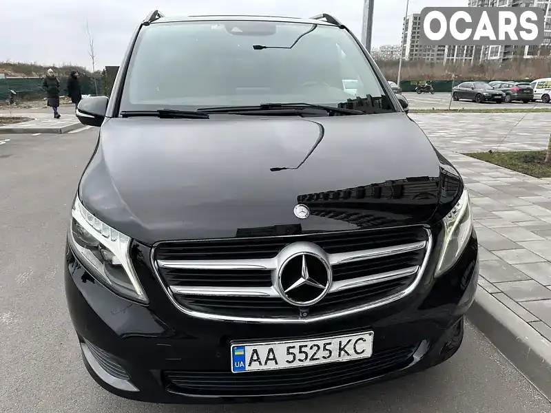 Минивэн Mercedes-Benz V-Class 2016 2.2 л. Автомат обл. Киевская, Киев - Фото 1/21