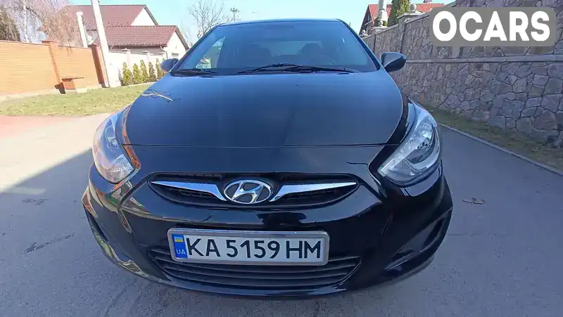 Седан Hyundai Accent 2013 1.4 л. Автомат обл. Киевская, Киев - Фото 1/16