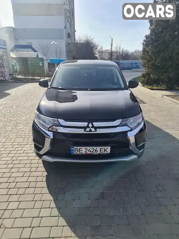 Внедорожник / Кроссовер Mitsubishi Outlander 2018 2.36 л. Вариатор обл. Николаевская, Николаев - Фото 1/10