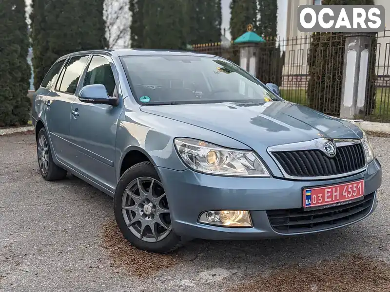 Универсал Skoda Octavia 2011 1.6 л. Автомат обл. Ровенская, Дубно - Фото 1/19