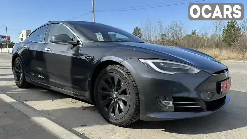Лифтбек Tesla Model S 2018 null_content л. Автомат обл. Киевская, Киев - Фото 1/14