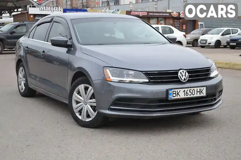 Седан Volkswagen Jetta 2017 1.4 л. Автомат обл. Рівненська, Рівне - Фото 1/16