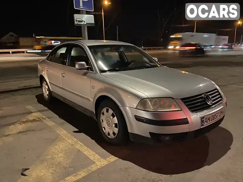 Седан Volkswagen Passat 2003 1.9 л. Автомат обл. Київська, Київ - Фото 1/3