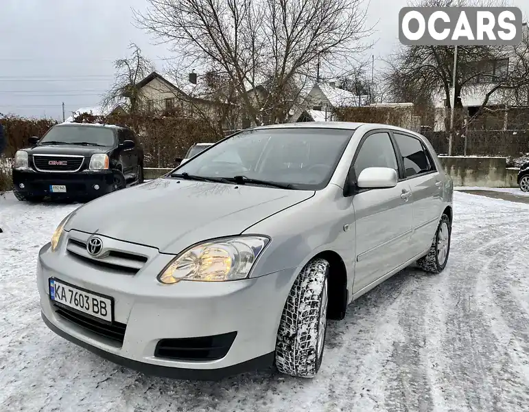 Хетчбек Toyota Corolla 2006 1.6 л. Автомат обл. Київська, Київ - Фото 1/21