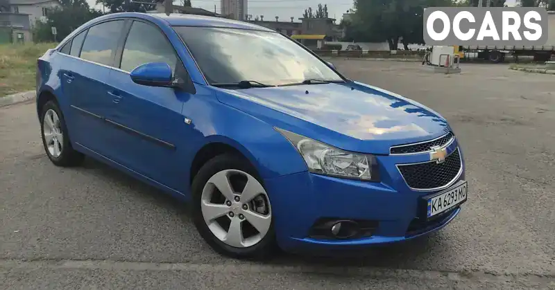 Седан Chevrolet Cruze 2011 2 л. Автомат обл. Київська, Київ - Фото 1/21