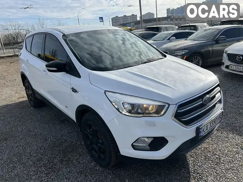 Позашляховик / Кросовер Ford Kuga 2017 2 л. Автомат обл. Київська, Київ - Фото 1/17