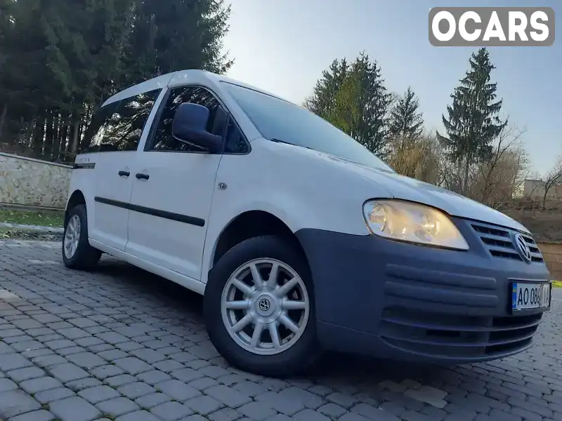 Минивэн Volkswagen Caddy 2008 2 л. Ручная / Механика обл. Закарпатская, Тячев - Фото 1/21