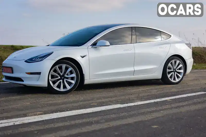 Седан Tesla Model 3 2020 null_content л. Автомат обл. Львовская, Самбор - Фото 1/21