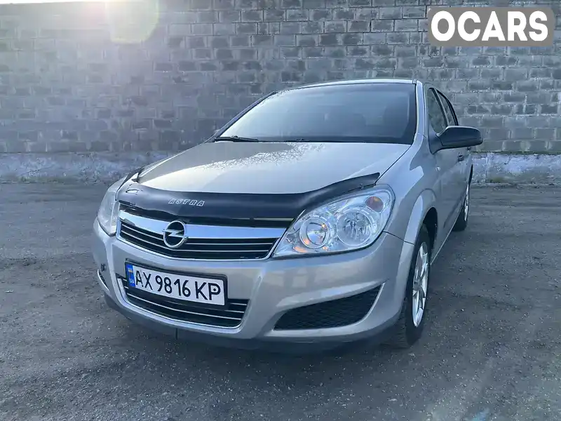 Хэтчбек Opel Astra 2007 1.4 л. Ручная / Механика обл. Николаевская, Новый Буг - Фото 1/15