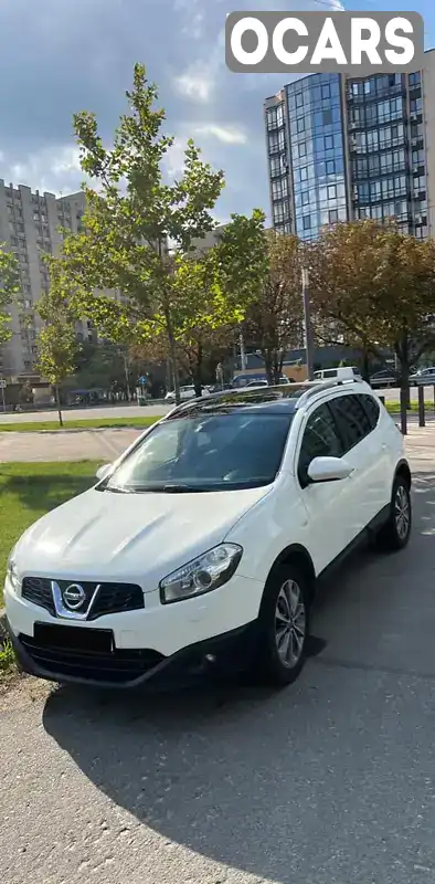 Позашляховик / Кросовер Nissan Qashqai+2 2013 1.6 л. Ручна / Механіка обл. Львівська, Львів - Фото 1/13