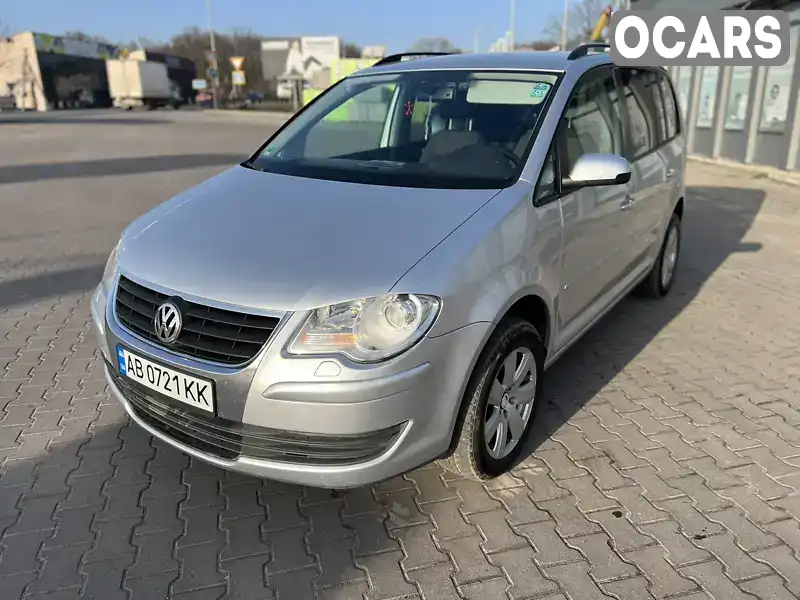 Мінівен Volkswagen Touran 2009 1.9 л. Ручна / Механіка обл. Вінницька, Вінниця - Фото 1/21