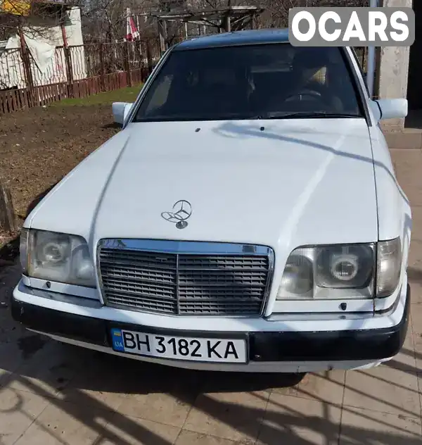 Седан Mercedes-Benz E-Class 1986 2 л. Ручная / Механика обл. Одесская, Одесса - Фото 1/8