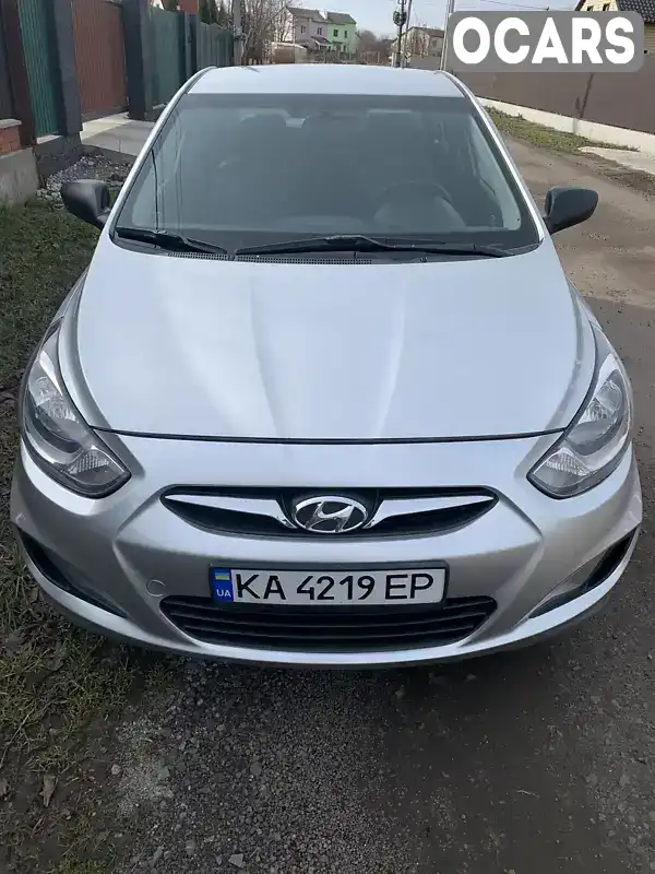 Седан Hyundai Accent 2011 1.4 л. Ручная / Механика обл. Киевская, Борисполь - Фото 1/13