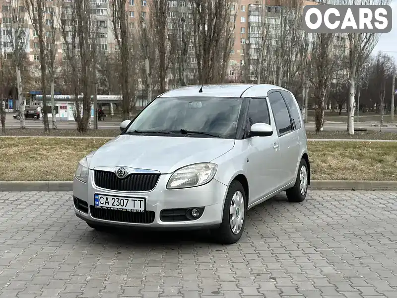 Микровэн Skoda Roomster 2007 1.4 л. Ручная / Механика обл. Черкасская, Черкассы - Фото 1/19