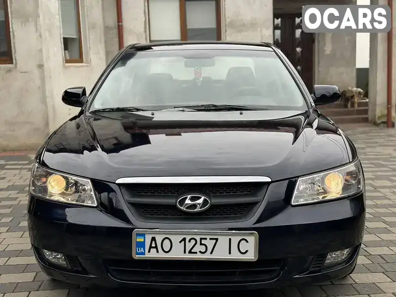 Седан Hyundai Sonata 2007 2 л. Ручна / Механіка обл. Закарпатська, Мукачево - Фото 1/21