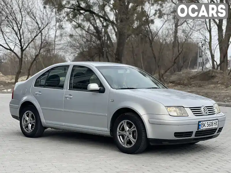 Седан Volkswagen Bora 2000 1.6 л. Ручная / Механика обл. Ровенская, Ровно - Фото 1/21