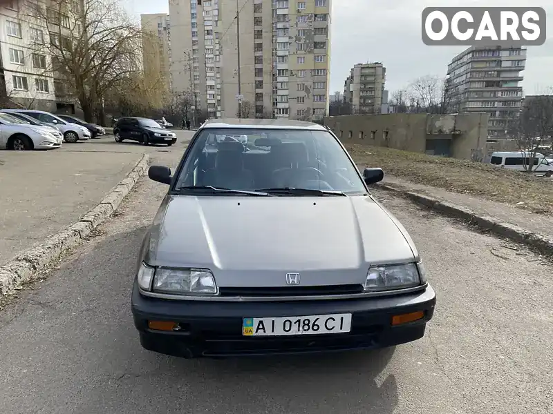 Седан Honda Civic 1989 null_content л. обл. Киевская, Киев - Фото 1/11