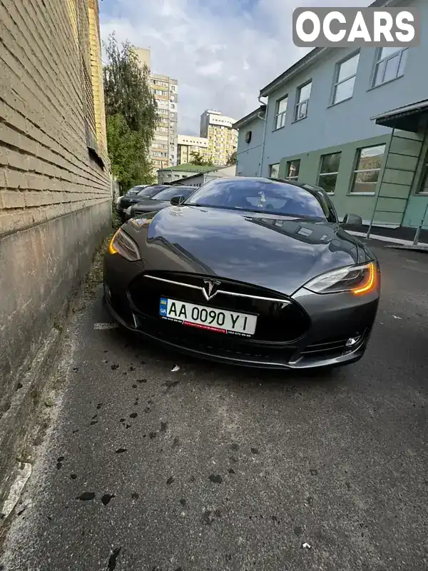 Лифтбек Tesla Model S 2013 null_content л. Автомат обл. Киевская, Киев - Фото 1/8