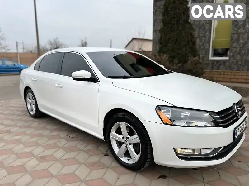 Седан Volkswagen Passat 2015 1.8 л. Автомат обл. Днепропетровская, Кривой Рог - Фото 1/8