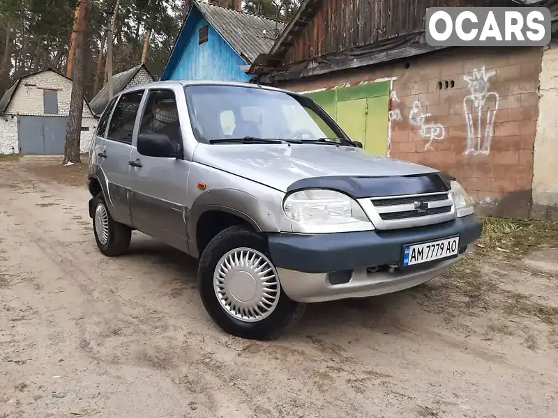 Позашляховик / Кросовер Chevrolet Niva 2008 1.7 л. Ручна / Механіка обл. Житомирська, Житомир - Фото 1/21