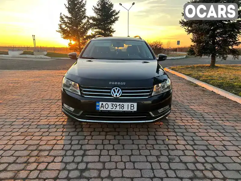 Универсал Volkswagen Passat 2012 1.97 л. Ручная / Механика обл. Закарпатская, Мукачево - Фото 1/21