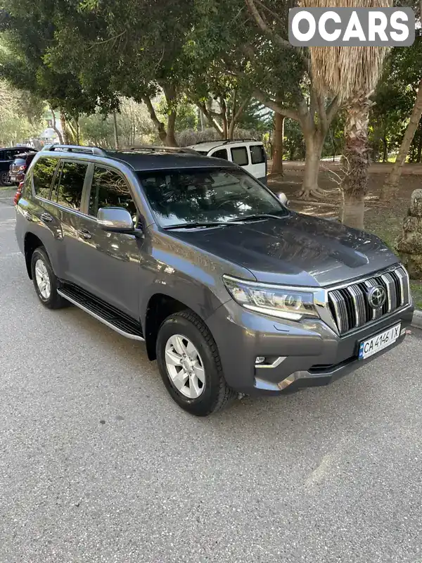 Позашляховик / Кросовер Toyota Land Cruiser Prado 2020 3.96 л. Автомат обл. Київська, Київ - Фото 1/21