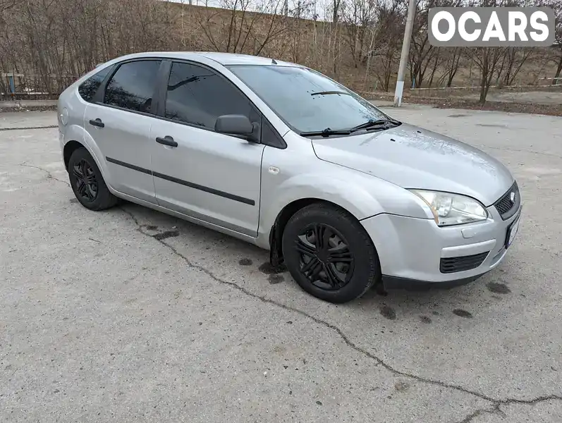 Хэтчбек Ford Focus 2005 1.6 л. Автомат обл. Харьковская, Харьков - Фото 1/11