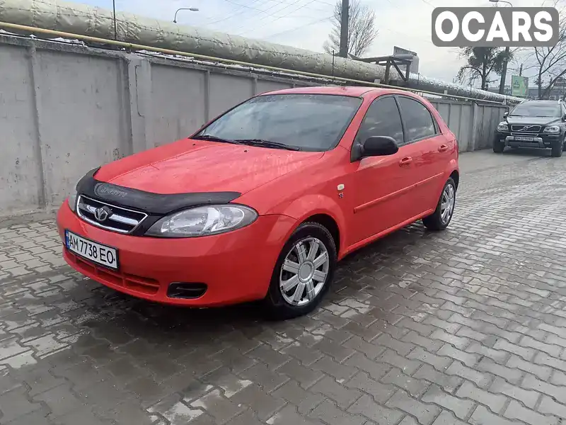 Хэтчбек Daewoo Lacetti 2005 1.4 л. Ручная / Механика обл. Житомирская, Житомир - Фото 1/15