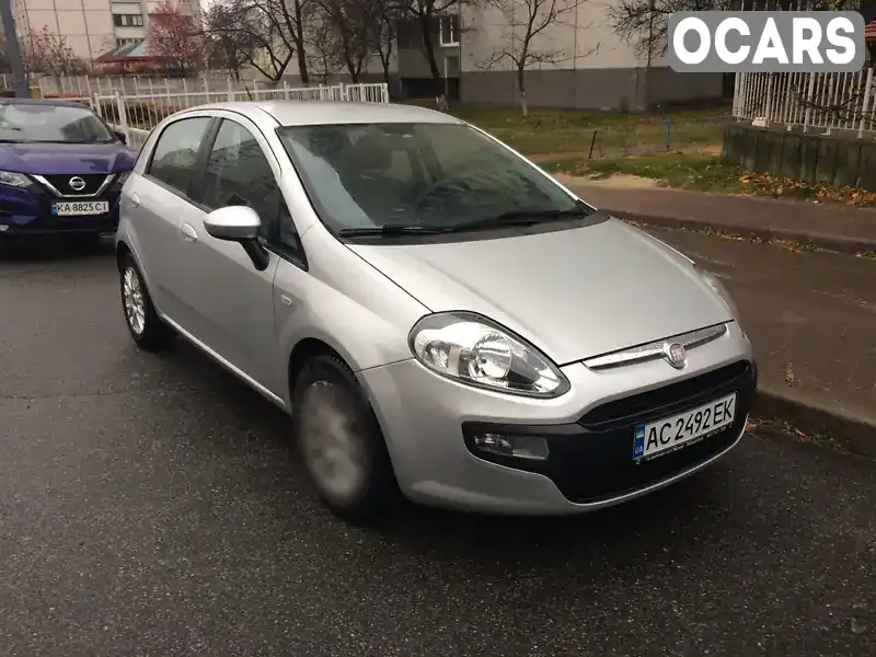 Хетчбек Fiat Punto 2011 1.25 л. обл. Волинська, Луцьк - Фото 1/21