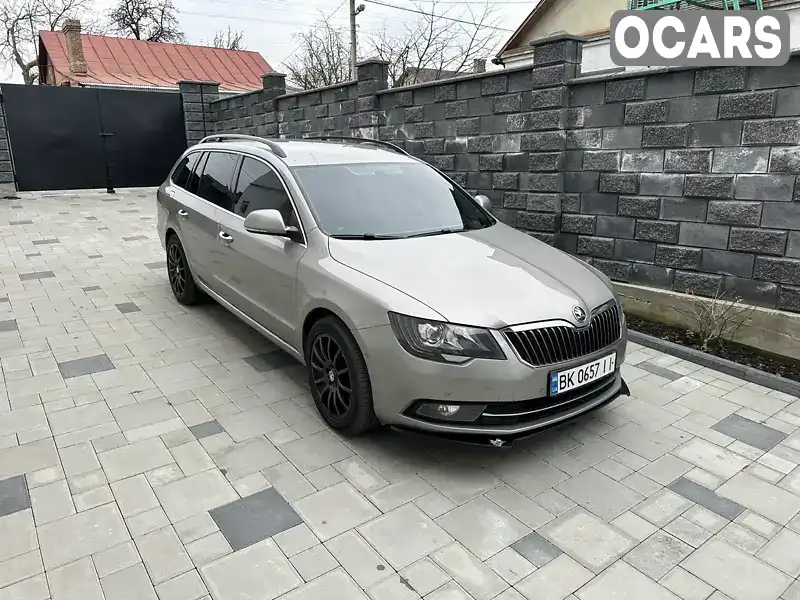 Універсал Skoda Superb 2013 1.97 л. Автомат обл. Рівненська, Рівне - Фото 1/9