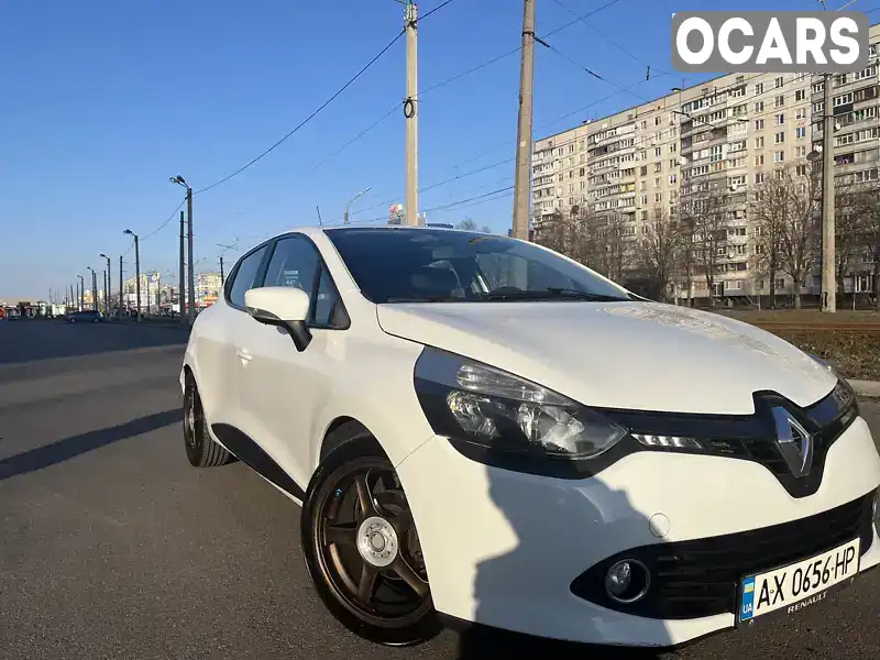 Хэтчбек Renault Clio 2014 1.5 л. Ручная / Механика обл. Харьковская, Харьков - Фото 1/21