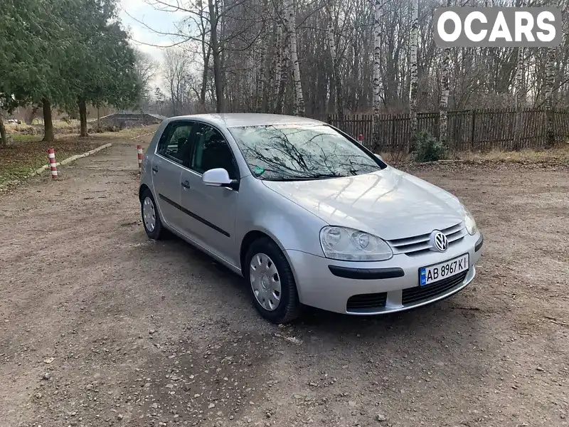 Хэтчбек Volkswagen Golf 2005 1.6 л. Ручная / Механика обл. Винницкая, Винница - Фото 1/21