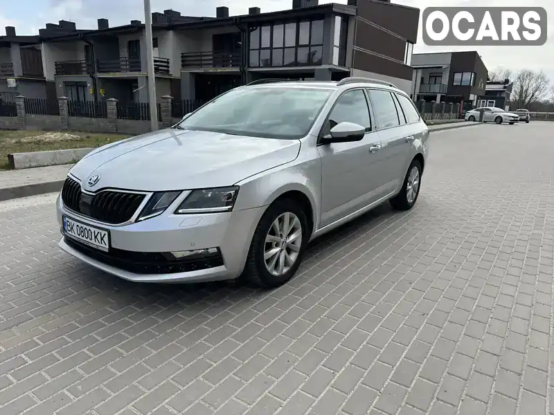 Универсал Skoda Octavia 2019 1.98 л. Автомат обл. Ровенская, Ровно - Фото 1/20