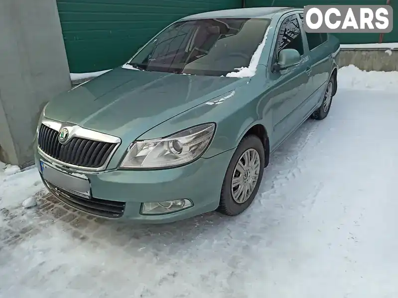 Ліфтбек Skoda Octavia 2011 1.6 л. Ручна / Механіка обл. Вінницька, Вінниця - Фото 1/8