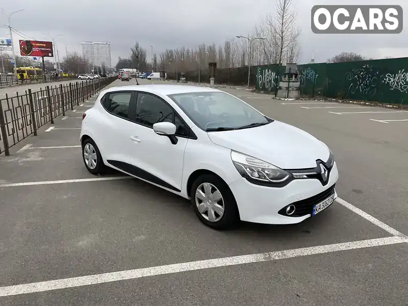 Хетчбек Renault Clio 2015 1.5 л. Ручна / Механіка обл. Київська, Київ - Фото 1/13