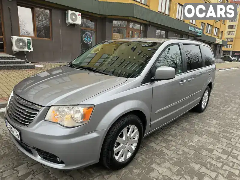 Мінівен Chrysler Town & Country 2016 3.6 л. Автомат обл. Волинська, Луцьк - Фото 1/21