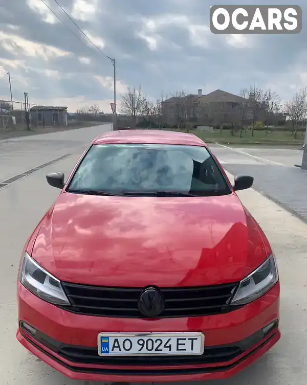 Седан Volkswagen Jetta 2016 1.8 л. Автомат обл. Закарпатська, Ужгород - Фото 1/13